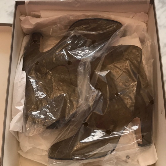 Club Monaco Suede Boots Size 7.5 - Picture 2 of 4